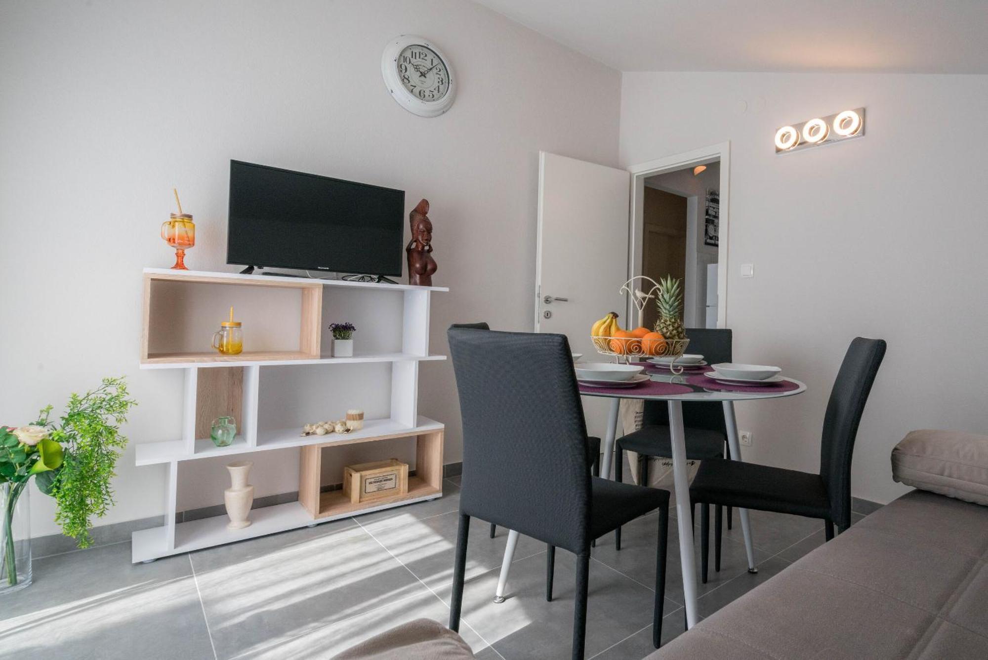 Apartments Sonata Omiš Exteriér fotografie